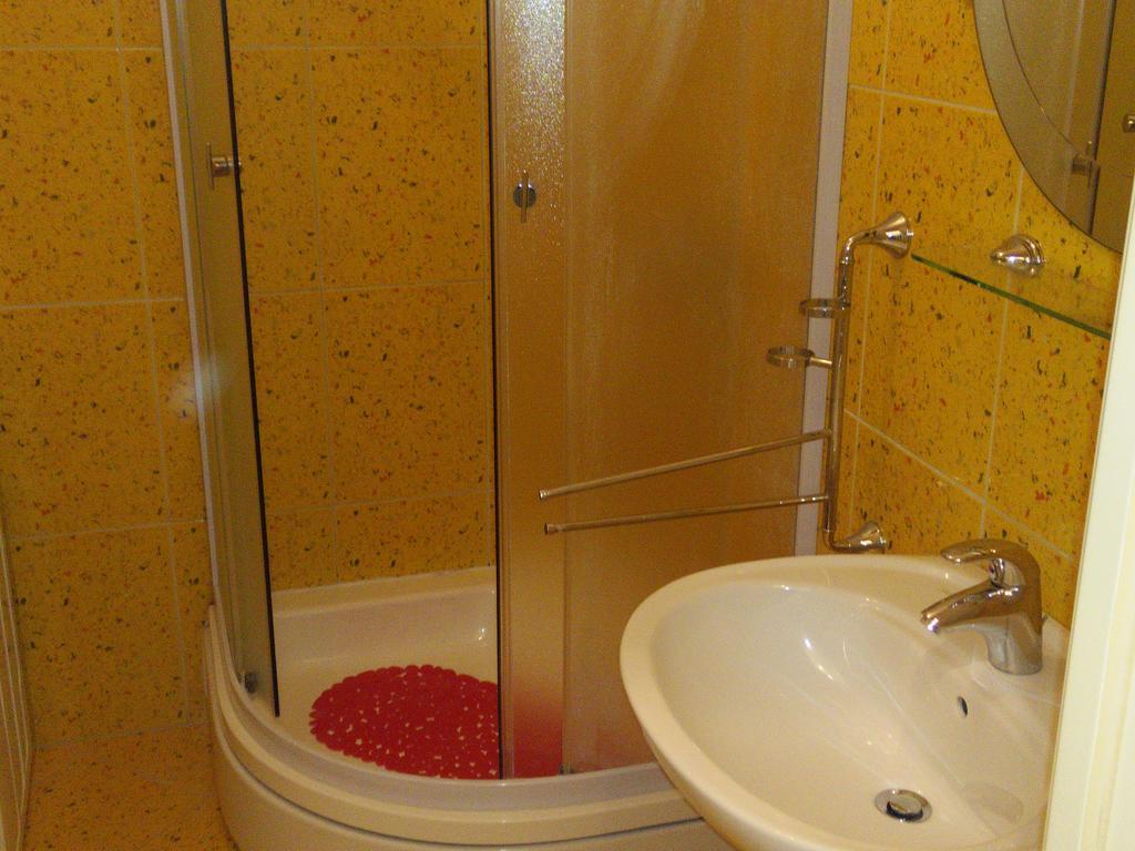 רוביני Apartment Mihaela חדר תמונה